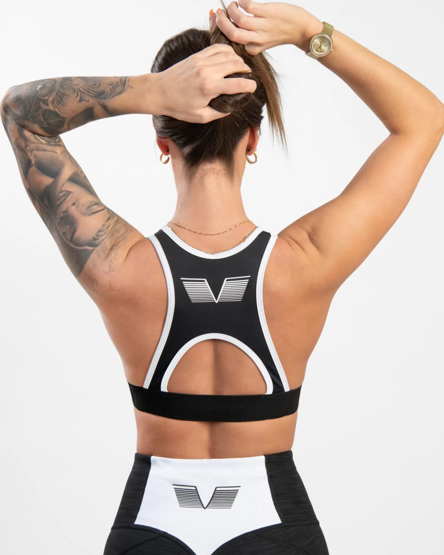 Women Gavelo Sport Bra^ Black & White Swirl Sports Bra