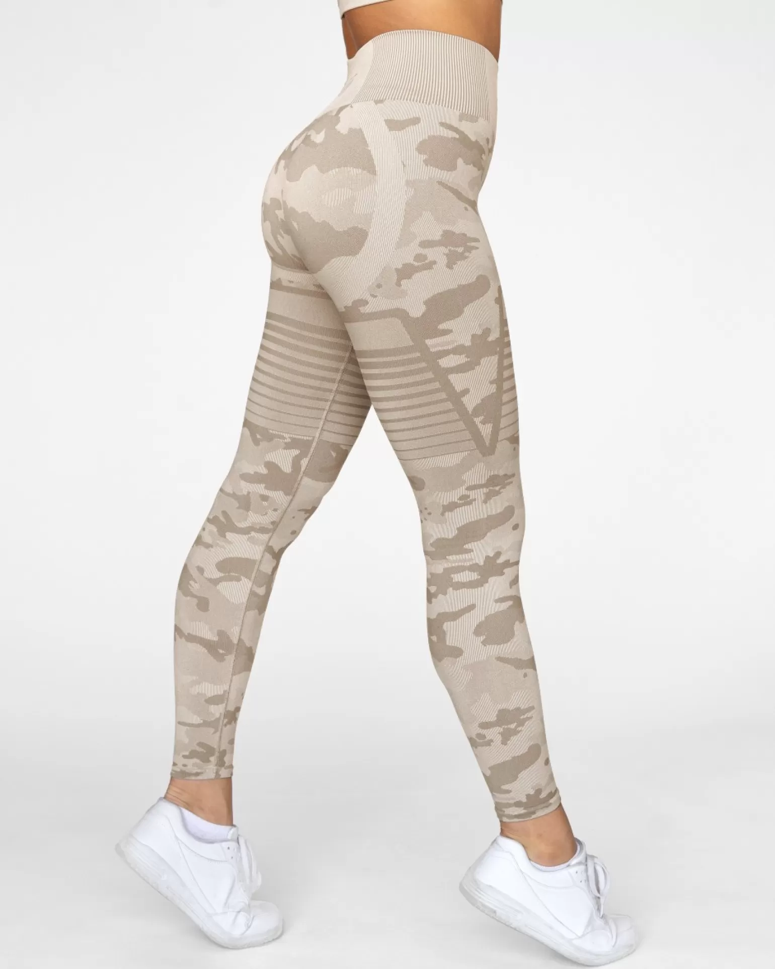 Women Gavelo Seamless Leggings^ Seamless Desert Storm Camo Tights