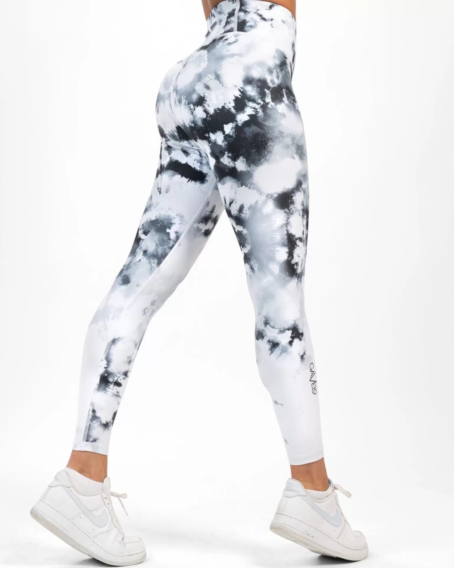 Women Gavelo Leggings^ Splash Liquorice Leggings