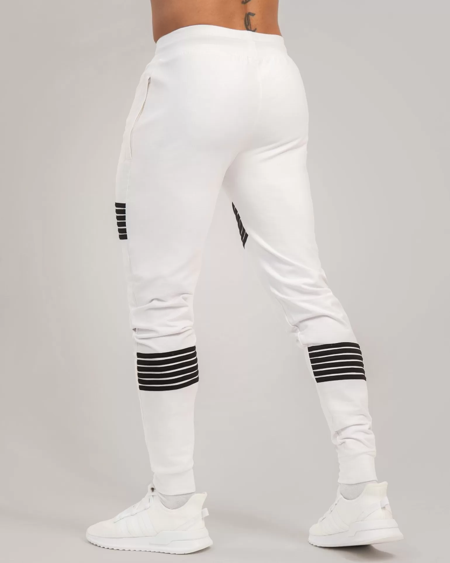 Men Gavelo Track Pants^ Victory Softpant White